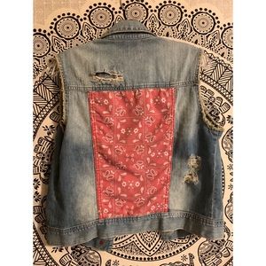 Bullhead distressed vintage denim bandana vest